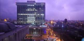 Actividad eléctrica severa registrada en la ciudad. Foto La Hora: Sergio Osegueda