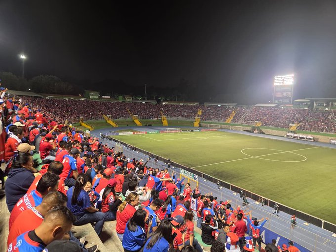 La final entre el Club Xelajú y la Liga Deportiva Alajuelense, de Costa Rica, se jugará el miércoles 26 de noviembre en el Estadio Alejandro Morera Soto, mientras que el miércoles 3 de diciembre en el Estadio Cementos Progreso. Foto La Hora, Xelajú