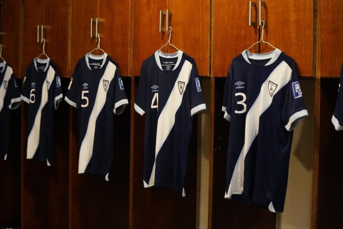 Alineación Guatemala vs. Surinam