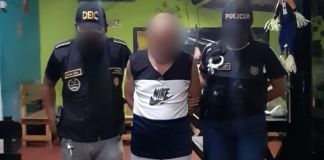 Durante un allanamiento realizado en el departamento de Escuintla, se logró rescatar a cinco mujeres y capturar a un ciudadano salvadoreño. Foto La Hora: PNC.