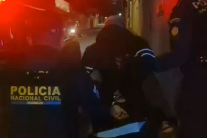 Recapturan a presunto pandillero de la Mara Salvatrucha en la zona 1 de Mixco