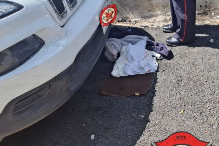 Artes LH (24) Bomberos Municipales Departamentales rescatan a recién nacido. Foto La Hora: Bomberos Municipales Departamentales de San José La Comunidad.