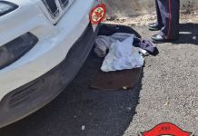 Bomberos rescatan a recién nacido abandonado en zona 10 de Mixco Bomberos Municipales Departamentales rescatan a recién nacido. Foto La Hora: Bomberos Municipales Departamentales de San José La Comunidad.