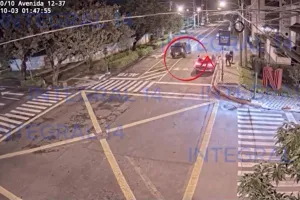 Video: Conductor dispara contra comercial en zona 14; autoridades no identifican a presunto responsable