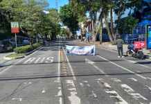 ¡Atención! PMT reporta bloqueo en zona 9 capitalina Sindicato de Trabajadores del Ministerio de Trabajo y Previsión Social (SITRAMITRAPS). Foto La Hora: Amílcar Montejo.