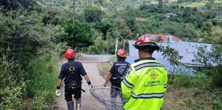 Joven de 18 años arrastrado por un río en San Marcos es localizado sin vida. Foto La Hora: Bomberos Municipales Departamentales