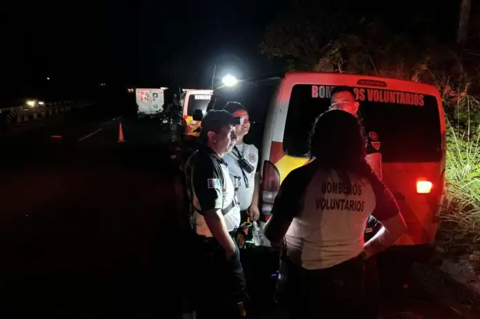 Bomberos reportaron el hallazgo de fallecidos en ruta al atlantico Bomberos Voluntarios reportaron fallecidos en ruta al Atlántico