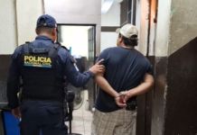 Presunto sicario conocido con el alias "Porky" capturado en Escuintla. Foto La Hora: PNC