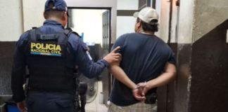 Presunto sicario conocido con el alias "Porky" capturado en Escuintla. Foto La Hora: PNC