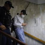 Carlos Ovidio Acevedo fue enviado a prisión preventiva, pero el juez solicitó informes para determinar si debe trasladarlo a un hospital. Foto La Hora: Daniel Ramírez
