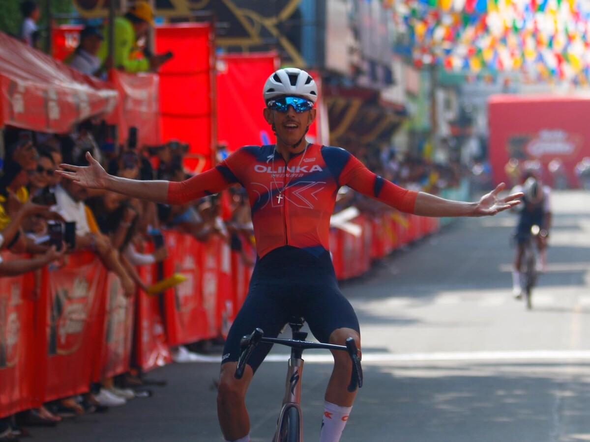 Etapa cuatro de la Vuelta a Guatemala 2025 es conquistada por el mexicano Carlos Macpherson