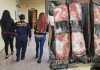 Las mujeres fueron sorprendidas cuando ocultaban la carne entre sus ropas.