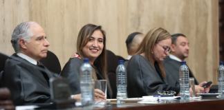 El pleno de la CSJ suspendió la primera reunión para elegir presidente, donde Claudia Paredes se perfila como posible electa. Foto La Hora: OJ