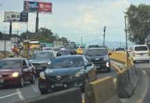 Usuarios reportaron una alta carga vehicular en carretera a El Salvador. Foto La Hora: Cortesía.