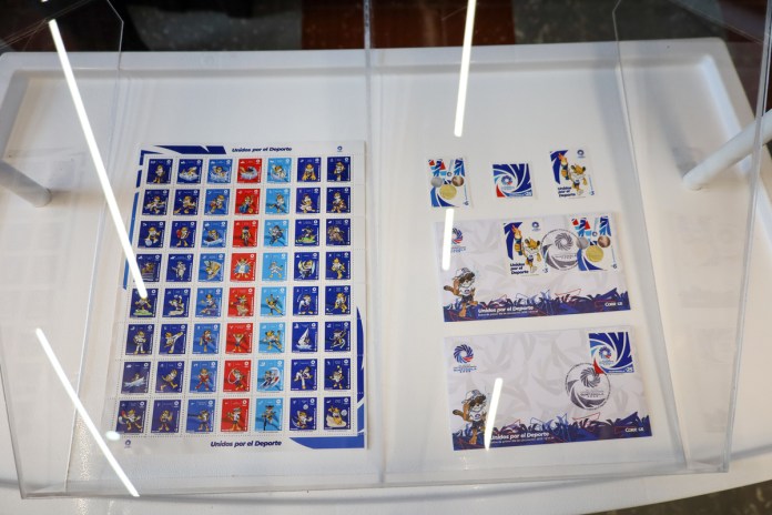 Colección de sellos conmemorativos de Juegos Centroamericanos. Foto La Hora: CIV