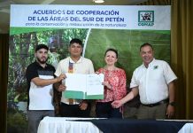 Conap, MARN y asentamientos en Petén firman acuerdo para la protección del área sur de la Selva Maya Conap, MARN y asentamientos en Petén firman acuerdo para la protección del área sur de la Selva Maya.