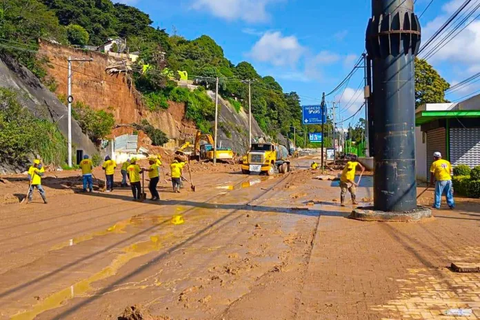 Conred mantiene restriccion del paso en el km 24 en carretera a El Salvador para este fin de semana Conred mantiene restricción del paso en el km 24 en carretera a El Salvador para este fin de semana