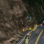 Inicio de construcción de un muro de contención en el km 11.5 de la ruta de Boca del Monte con avenida Hincapié. Foto La Hora: Covial