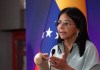 Delcy Rodríguez se pronuncia para decir que el artículo de Miami Herald es falso.
