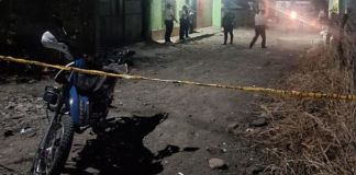Viviendo en donde ocurrió el enfrentamiento armado de la PNC en contra de un delincuente. Foto La Hora: PNC