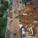 Derrumbe del kilómetro 24 de la carretera a El Salvador. Foto La Hora: Covial