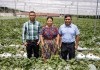 Fundadores y representantes de Distribuidora y Servicios Chumil. Foto: Cortesía Walmart México y Centroamérica.