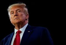 Departamento del Tesoro de E.E. U.U. considera hacer una moneda con el rostro de Donald Trump.