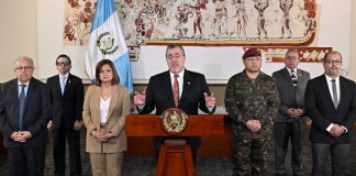 Fotografía del mensaje presidencial de este miércoles 15 de octubre. Arte La Hora: Alejandro Ramírez