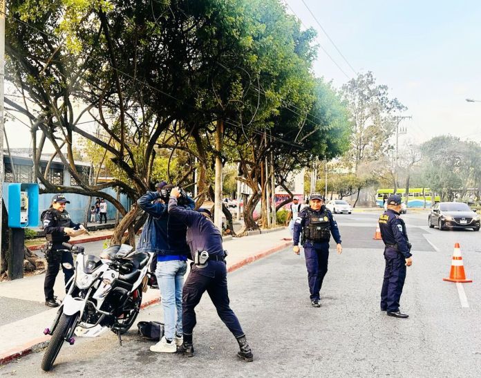 El dispositivo de la PNC con el que se logró capturar a presunto secuestrador