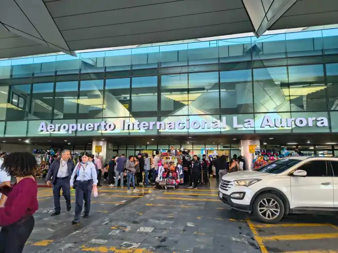 Esta seria la proxima linea aerea que vendra a Guatemala y esto hace falta para concretarla Esta serí la próxima línea aérea que vendrá a Guatemala y esto hace falta para concretarla