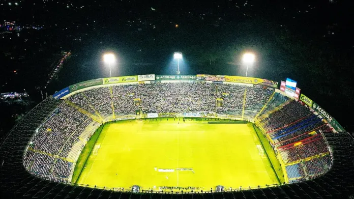 Estadio El Estadio Cuscatlán ha vendido todas sus entradas para el partido de El Salvador vs. Guatemala.
