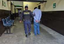 Capturan a dos presuntos extorsionistas en Ciudad Quetzal