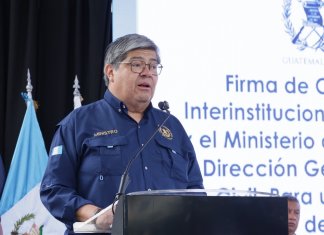 Francisco Jiménez, quien ocupa la titularidad del Ministerio de Gobernación, aseguró que brindaría un anuncio. Foto La Hora: Mingob
