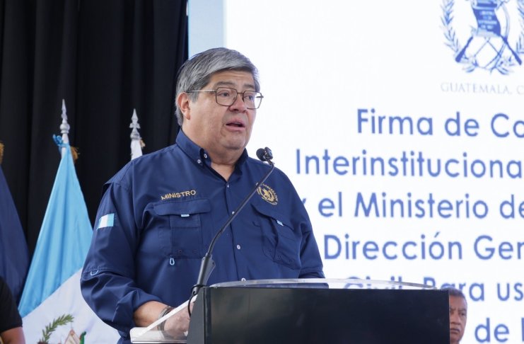 Francisco Jiménez, quien ocupa la titularidad del Ministerio de Gobernación, aseguró que brindaría un anuncio. Foto La Hora: Mingob