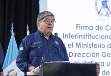 Francisco Jiménez suma a escandalosa salida un anuncio fallido Francisco Jiménez, quien ocupa la titularidad del Ministerio de Gobernación, aseguró que brindaría un anuncio. Foto La Hora: Mingob