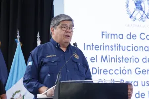 Francisco Jiménez suma a escandalosa salida un anuncio fallido