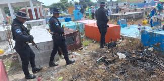 Más de 400 elementos policiales harán patrullajes en los cementerios General y la Verbena este 1 y 2 de noviembre.