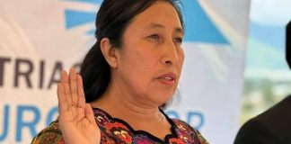 Gobernadora de Totonicapán renuncia a cargo por temas "estrictamente personales".