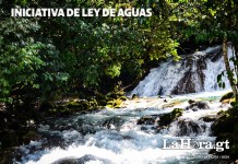 MARN: propuesta de ley de aguas incluirá creación de Superintendencia y otorgamiento de licencias Propuesta de Iniciativa de Ley de Aguas. Foto La Hora
