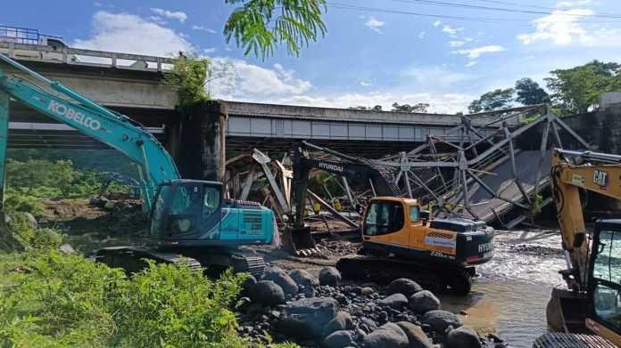 Iniciativa privada interviene para evitar que el segundo puente Mocá colpase y realiza dragado del río