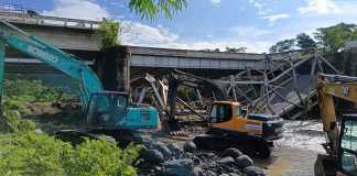 Iniciativa privada interviene para evitar que el segundo puente Mocá colpase y realiza dragado del río