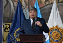 El Juzgado Sexto Penal giró orden de captura contra el exministro de gobernación, Francisco Jiménez, por una supuesta vinculación al caso uniformes. Foto La Hora: Archivo