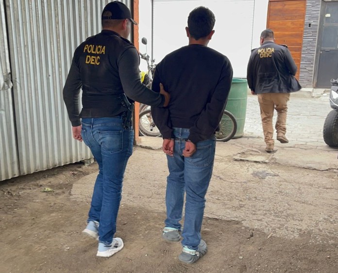 Un joven de 19 años es capturado por su presuntamente haber asesinado a su primo