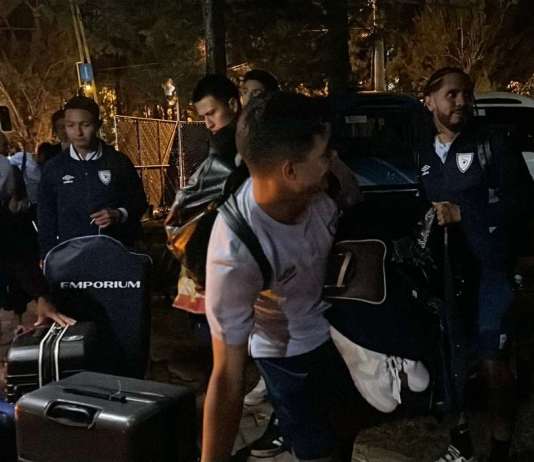 Llegada de la selección nacional por tierra desde El Salvador. Foto La Hora: Jose Orozco