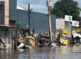 Al menos 23 personas fallecieron y ocho están desaparecidas tras las fuertes lluvias que azotaron México y provocaron numerosas inundaciones, con afectaciones en 31 de los 32 estados del país, según informaron las autoridades. Foto: La Hora/ EFE