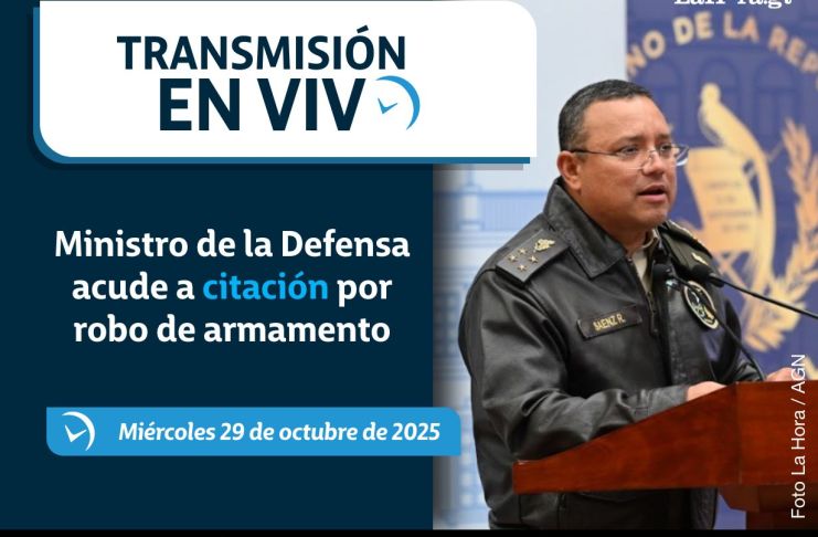 Ministro de la Defensa acude a citación por robo de armamento en el Ejército. Foto La Hora