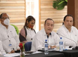 Miss Universe nombra a exfuncionario de Giammattei como su nuevo CEO