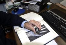 Cerca de 500 millones de personas podrían padecer osteoporosis sin saberlo En el marco del Día Mundial de la Osteoporosis, que se conmemora cada 20 de octubre, la biofarmacéutica Amgen advirtió este lunes que alrededor de 500 millones de personas en el mundo podrían padecer esta enfermedad sin haber sido diagnosticadas. Foto: La Hora: EFE/ Marta Salguero Murillo ARCHIVO