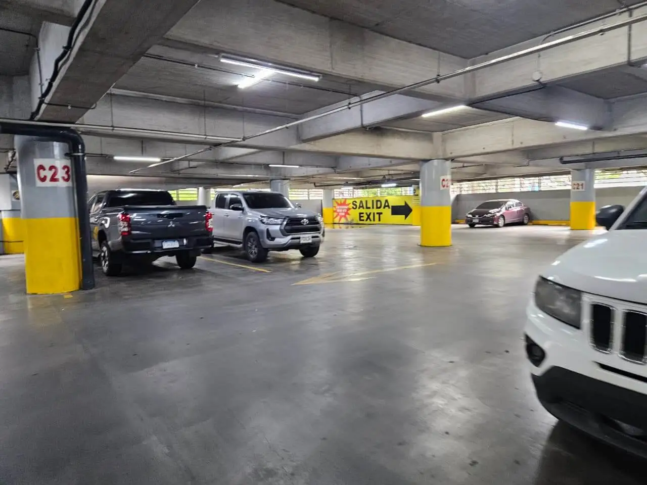 PARQUEO-AURORA-1.jpeg