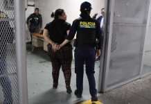 Capturan a presunta responsable de atropellar a agente de la PMT en zona 9 Marylin Gabriela Ángel Menéndez, presunta responsable de atropellar a PMT en zona 9. Foto La Hora: PNC.